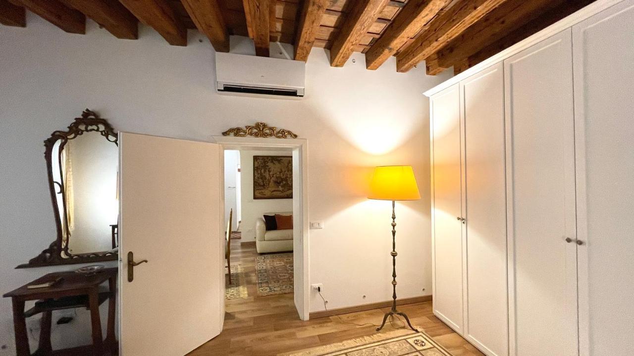 Leone Marciano Venice Apartment Independent And Private Entrance Exterior foto